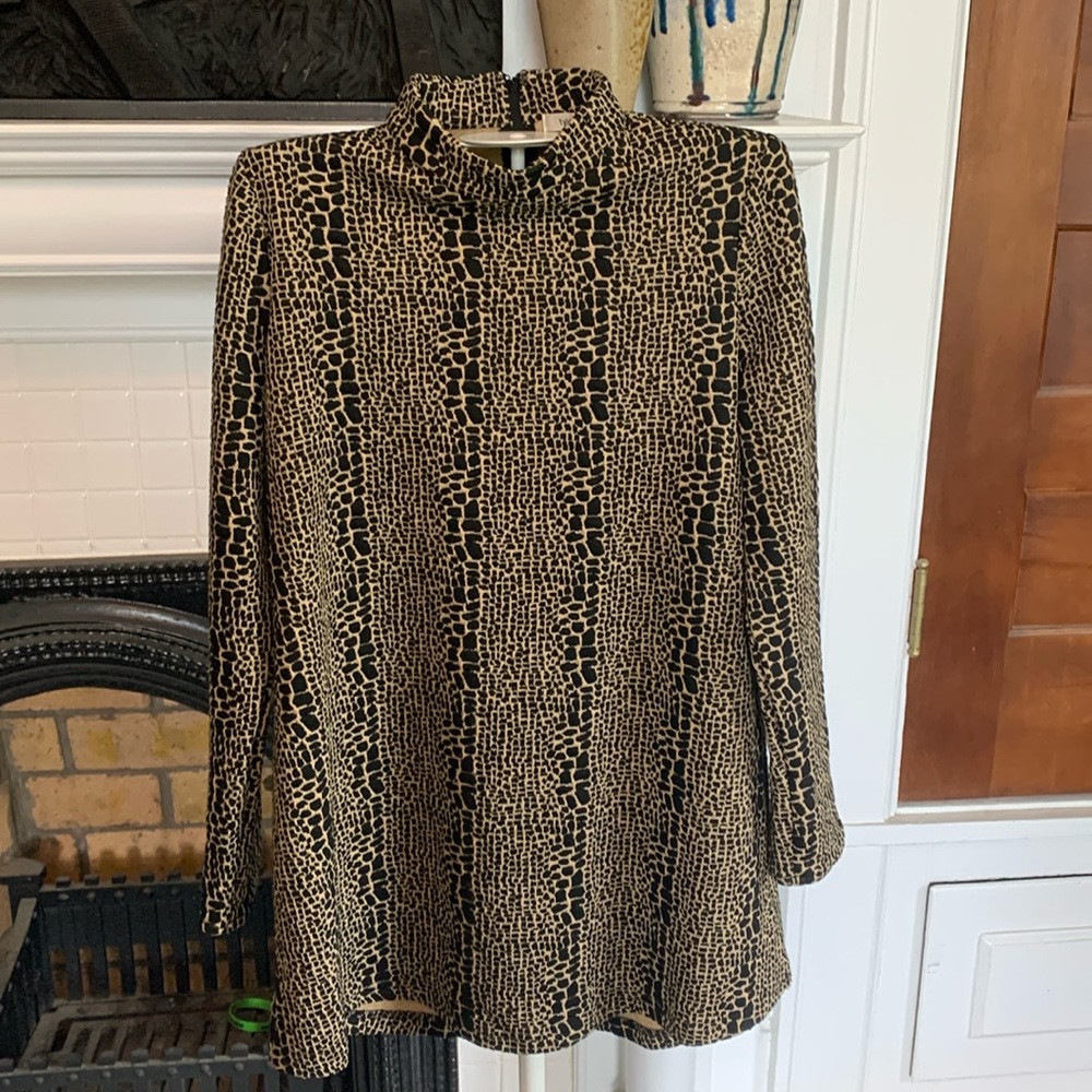 Tyler Boe printed tunic. Worn once. Retail 108